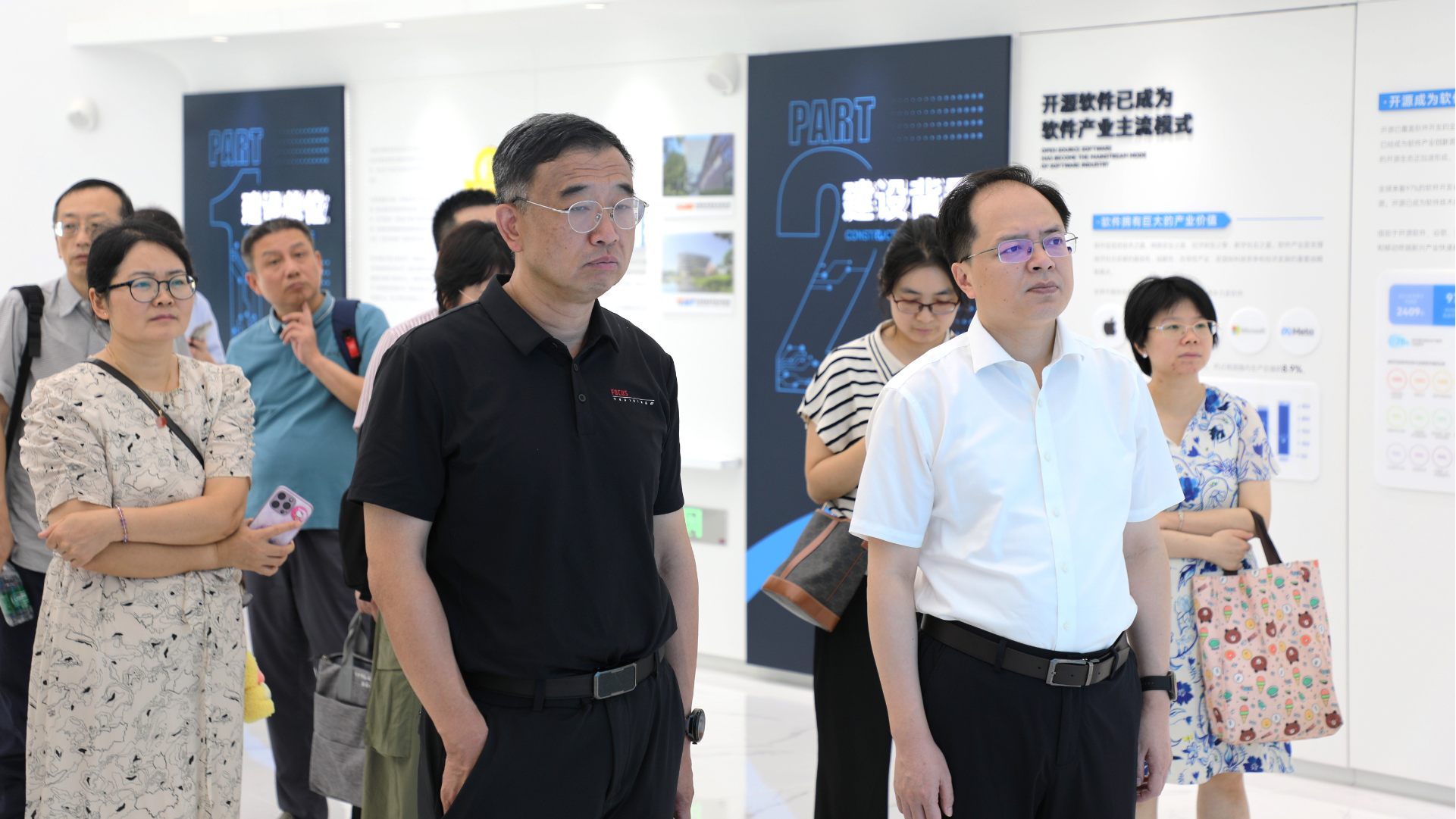 南京市社科院院长潘谷平调研中科南京软件技术研究院
